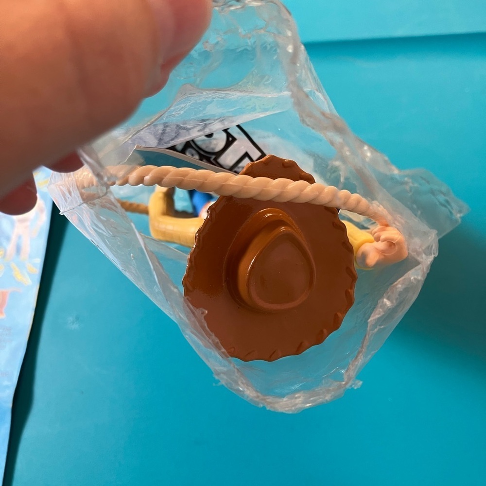 Toy Story Collectible Bundle - Picture 8 of 16